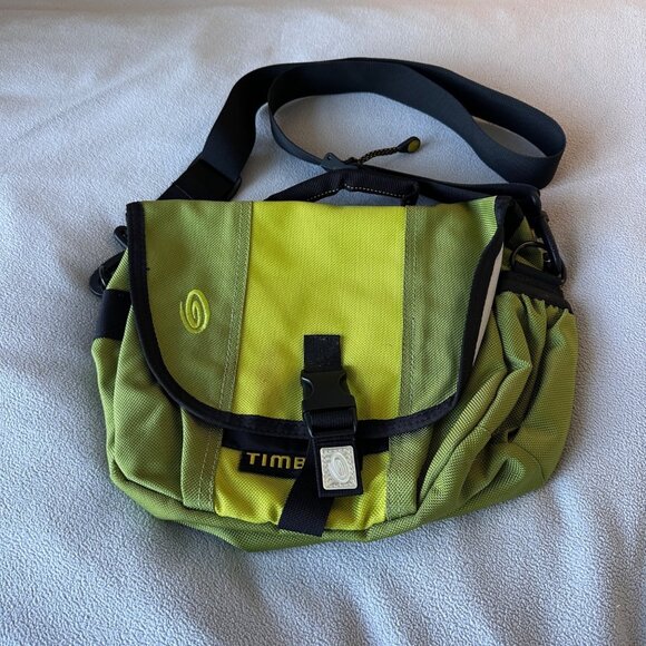 Timbuk2 Messenger Bag Medium Size 9x12 Travel Crossbody - Picture 1 of 8